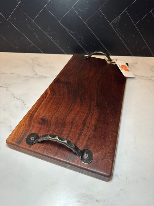 Serving board