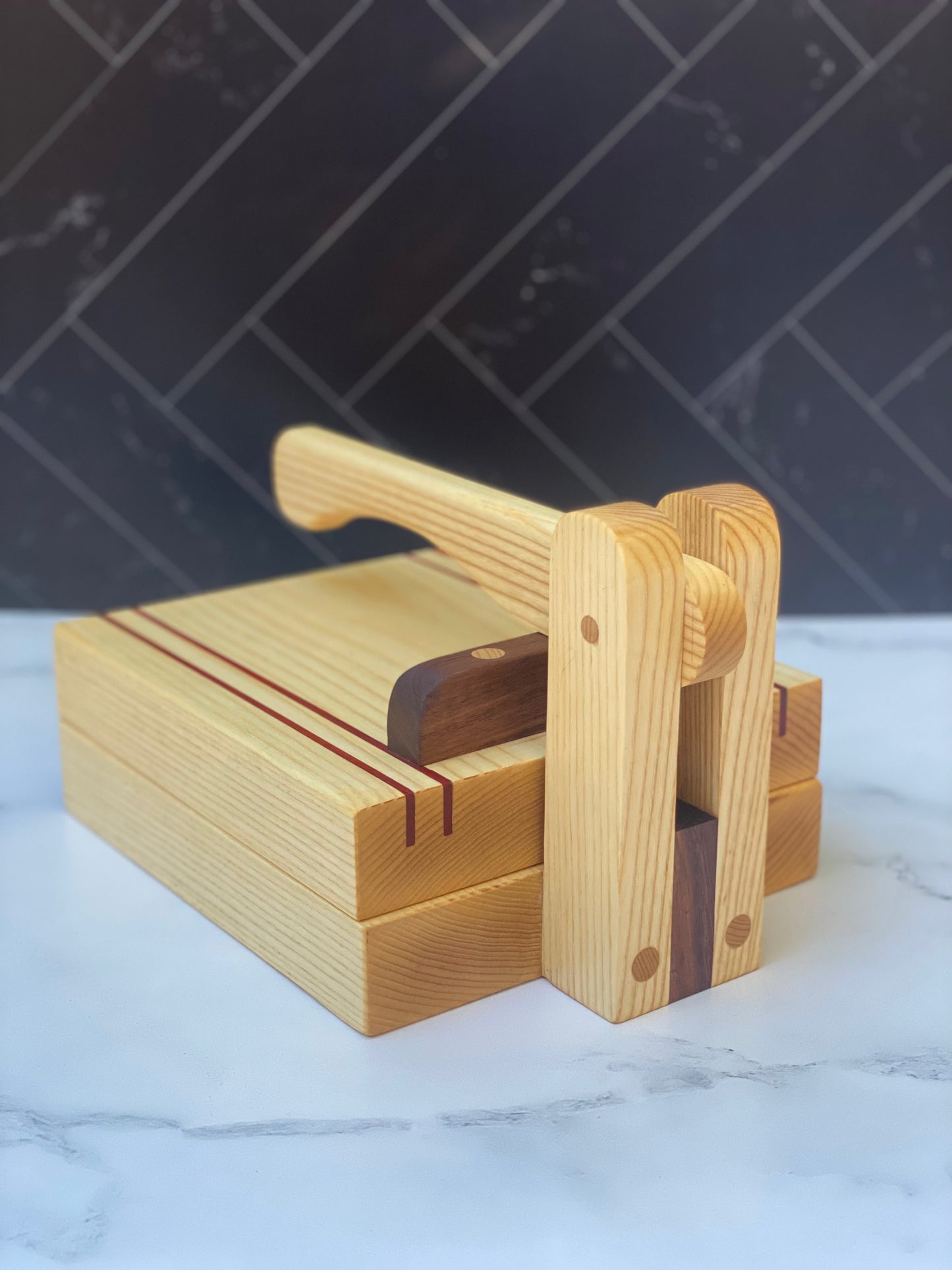 Tortilla press